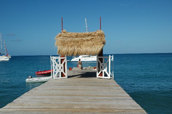 Precioso embarcadero en Mayreau, isla de apenas 200 habitantes que concentra todo el sabor caribeño en menos de 3 Km cuadrados.